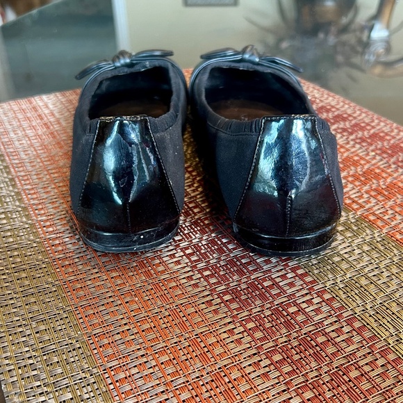 Etienne Aigner Black Ballet Flats with a Patent Leather Leather Detail Size 10 - Picture 6 of 8